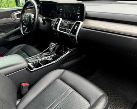 Черный Киа Соренто, объемом двигателя 0 л и пробегом 68 тыс. км за 19199 $, фото 5 на Automoto.ua