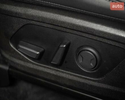 Черный Киа Соренто, объемом двигателя 2.5 л и пробегом 88 тыс. км за 35900 $, фото 8 на Automoto.ua