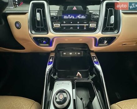 Чорний Кіа Соренто, об'ємом двигуна 2.2 л та пробігом 121 тис. км за 33500 $, фото 46 на Automoto.ua