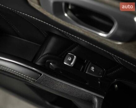 Черный Киа Соренто, объемом двигателя 2.5 л и пробегом 88 тыс. км за 35900 $, фото 37 на Automoto.ua