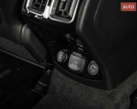 Черный Киа Соренто, объемом двигателя 2.5 л и пробегом 88 тыс. км за 35900 $, фото 34 на Automoto.ua