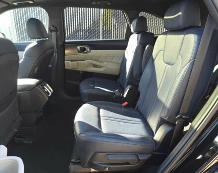 Черный Киа Соренто, объемом двигателя 0 л и пробегом 11 тыс. км за 14000 $, фото 9 на Automoto.ua