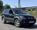 Черный Киа Соренто, объемом двигателя 2.5 л и пробегом 250 тыс. км за 4050 $, фото 1 на Automoto.ua