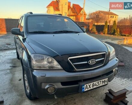 Черный Киа Соренто, объемом двигателя 2.5 л и пробегом 359 тыс. км за 5000 $, фото 1 на Automoto.ua
