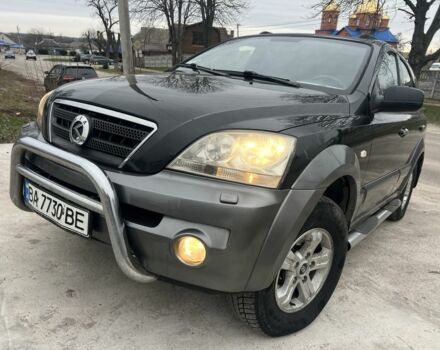 Черный Киа Соренто, объемом двигателя 2.5 л и пробегом 320 тыс. км за 5650 $, фото 1 на Automoto.ua