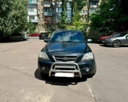Черный Киа Соренто, объемом двигателя 2.5 л и пробегом 290 тыс. км за 3000 $, фото 1 на Automoto.ua