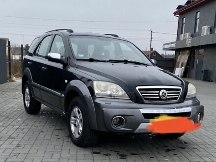 Черный Киа Соренто, объемом двигателя 2.5 л и пробегом 270 тыс. км за 2800 $, фото 1 на Automoto.ua