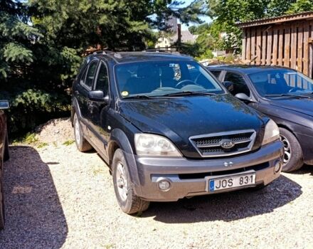 Черный Киа Соренто, объемом двигателя 2.4 л и пробегом 310 тыс. км за 3650 $, фото 1 на Automoto.ua