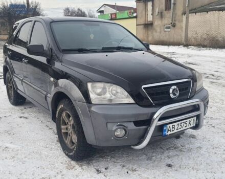 Черный Киа Соренто, объемом двигателя 2.5 л и пробегом 370 тыс. км за 5500 $, фото 1 на Automoto.ua