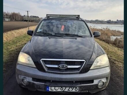 Черный Киа Соренто, объемом двигателя 2.5 л и пробегом 370 тыс. км за 3350 $, фото 1 на Automoto.ua