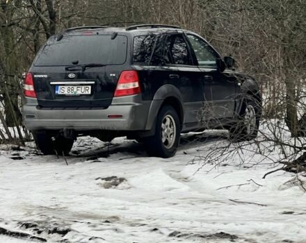 Черный Киа Соренто, объемом двигателя 2.5 л и пробегом 250 тыс. км за 4200 $, фото 1 на Automoto.ua