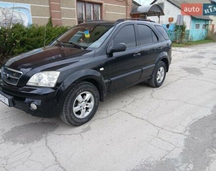 Черный Киа Соренто, объемом двигателя 2.5 л и пробегом 400 тыс. км за 4200 $, фото 1 на Automoto.ua