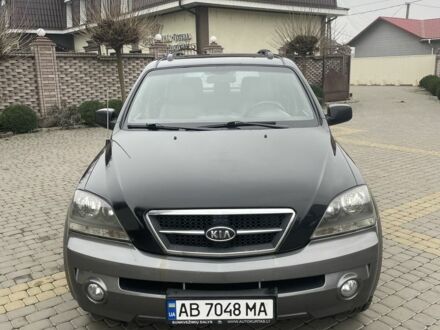 Чорний Кіа Соренто, об'ємом двигуна 2.5 л та пробігом 400 тис. км за 4577 $, фото 1 на Automoto.ua