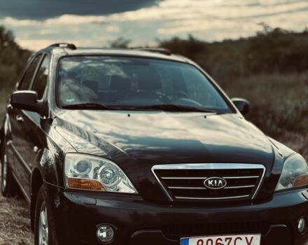 Черный Киа Соренто, объемом двигателя 2.5 л и пробегом 165 тыс. км за 4100 $, фото 1 на Automoto.ua