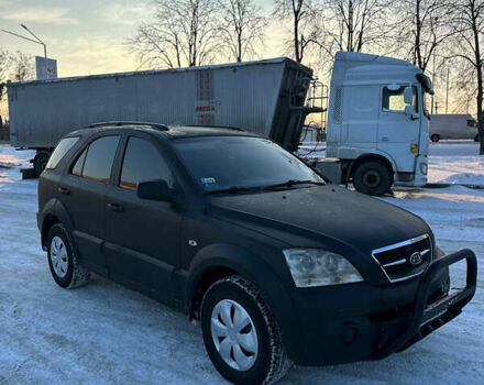 Черный Киа Соренто, объемом двигателя 2.5 л и пробегом 350 тыс. км за 3650 $, фото 1 на Automoto.ua