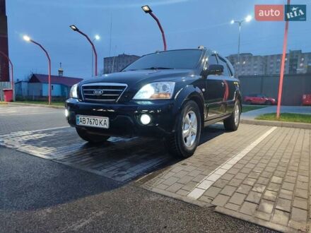 Черный Киа Соренто, объемом двигателя 2.5 л и пробегом 250 тыс. км за 9500 $, фото 1 на Automoto.ua