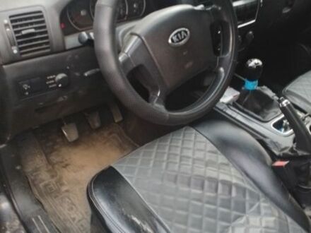 Черный Киа Соренто, объемом двигателя 2.5 л и пробегом 320 тыс. км за 6800 $, фото 1 на Automoto.ua