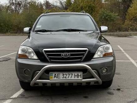 Черный Киа Соренто, объемом двигателя 2.5 л и пробегом 220 тыс. км за 7000 $, фото 1 на Automoto.ua