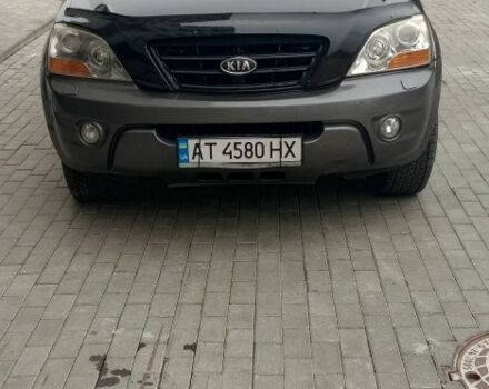 Черный Киа Соренто, объемом двигателя 2.5 л и пробегом 300 тыс. км за 8000 $, фото 1 на Automoto.ua