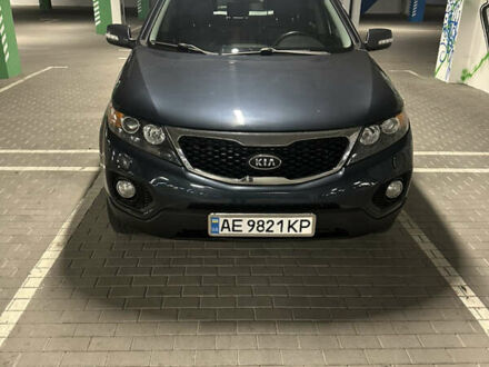 Чорний Кіа Соренто, об'ємом двигуна 2.4 л та пробігом 260 тис. км за 11000 $, фото 1 на Automoto.ua