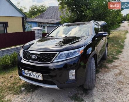 Чорний Кіа Соренто, об'ємом двигуна 2.36 л та пробігом 262 тис. км за 10700 $, фото 1 на Automoto.ua