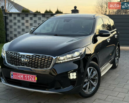 Чорний Кіа Соренто, об'ємом двигуна 2.2 л та пробігом 153 тис. км за 27900 $, фото 1 на Automoto.ua