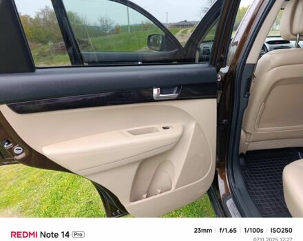 Коричневый Киа Соренто, объемом двигателя 2.2 л и пробегом 232 тыс. км за 18500 $, фото 3 на Automoto.ua