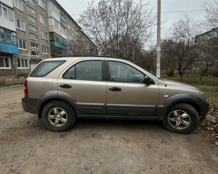 Коричневый Киа Соренто, объемом двигателя 2.5 л и пробегом 419 тыс. км за 3318 $, фото 3 на Automoto.ua