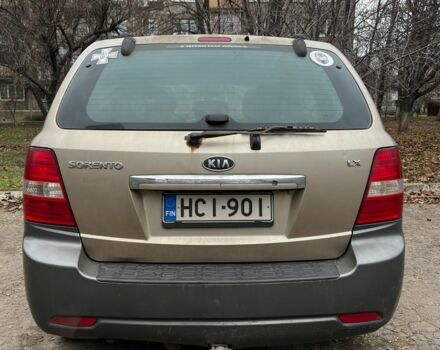 Коричневый Киа Соренто, объемом двигателя 2.5 л и пробегом 419 тыс. км за 3318 $, фото 2 на Automoto.ua