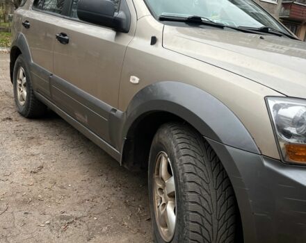 Коричневый Киа Соренто, объемом двигателя 2.5 л и пробегом 419 тыс. км за 3318 $, фото 4 на Automoto.ua