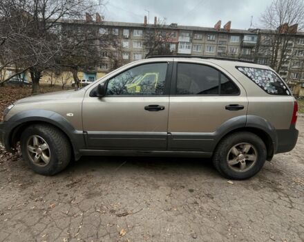 Коричневый Киа Соренто, объемом двигателя 2.5 л и пробегом 419 тыс. км за 3318 $, фото 1 на Automoto.ua