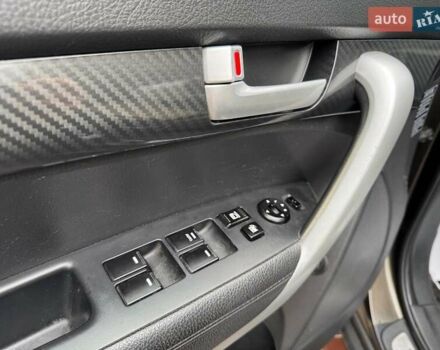 Коричневый Киа Соренто, объемом двигателя 2.2 л и пробегом 156 тыс. км за 12990 $, фото 16 на Automoto.ua