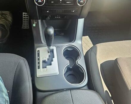 Коричневий Кіа Соренто, об'ємом двигуна 2.2 л та пробігом 287 тис. км за 12700 $, фото 5 на Automoto.ua