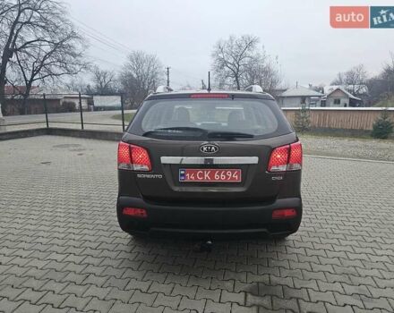 Коричневий Кіа Соренто, об'ємом двигуна 2.2 л та пробігом 265 тис. км за 10999 $, фото 35 на Automoto.ua