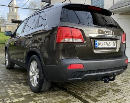 Коричневий Кіа Соренто, об'ємом двигуна 2.2 л та пробігом 207 тис. км за 11800 $, фото 4 на Automoto.ua