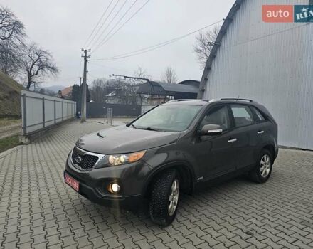 Коричневий Кіа Соренто, об'ємом двигуна 2.2 л та пробігом 265 тис. км за 10999 $, фото 10 на Automoto.ua