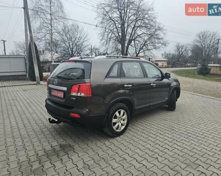 Коричневий Кіа Соренто, об'ємом двигуна 2.2 л та пробігом 265 тис. км за 10999 $, фото 33 на Automoto.ua
