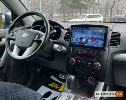Коричневий Кіа Соренто, об'ємом двигуна 2.2 л та пробігом 215 тис. км за 14490 $, фото 14 на Automoto.ua