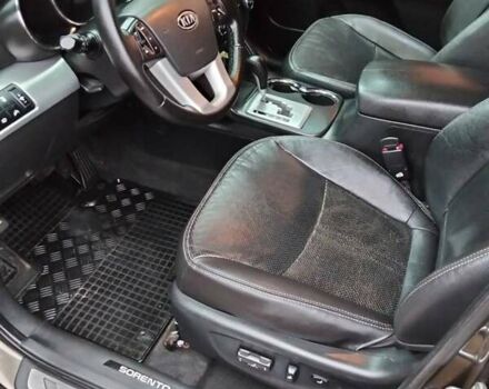 Коричневий Кіа Соренто, об'ємом двигуна 2.2 л та пробігом 300 тис. км за 12300 $, фото 21 на Automoto.ua