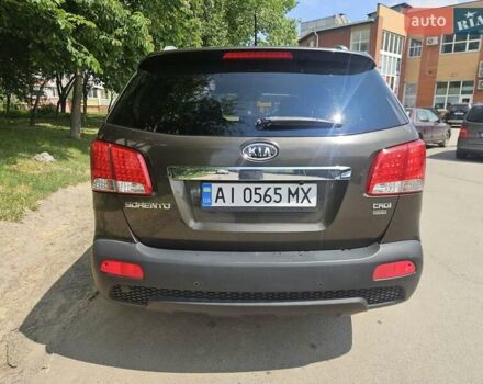 Коричневий Кіа Соренто, об'ємом двигуна 2.2 л та пробігом 287 тис. км за 12700 $, фото 2 на Automoto.ua