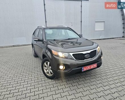 Коричневий Кіа Соренто, об'ємом двигуна 2.2 л та пробігом 265 тис. км за 10999 $, фото 13 на Automoto.ua