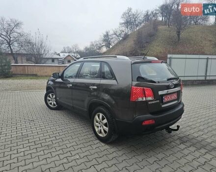 Коричневий Кіа Соренто, об'ємом двигуна 2.2 л та пробігом 265 тис. км за 10999 $, фото 36 на Automoto.ua
