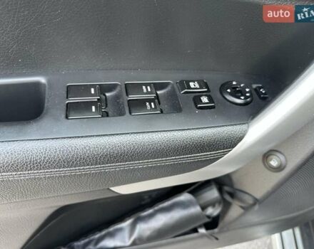 Киа Соренто 2010 в Виноградове на Automoto.ua Коричневый Киа Соренто, объемом двигателя 2.2 л и пробегом 279 тыс. км за 13700 $, фото 13 на Automoto.ua