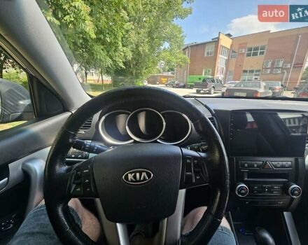 Коричневий Кіа Соренто, об'ємом двигуна 2.2 л та пробігом 287 тис. км за 12700 $, фото 8 на Automoto.ua