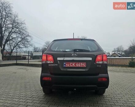 Коричневий Кіа Соренто, об'ємом двигуна 2.2 л та пробігом 265 тис. км за 10999 $, фото 22 на Automoto.ua