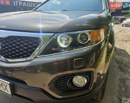 Коричневий Кіа Соренто, об'ємом двигуна 2.2 л та пробігом 287 тис. км за 12700 $, фото 3 на Automoto.ua