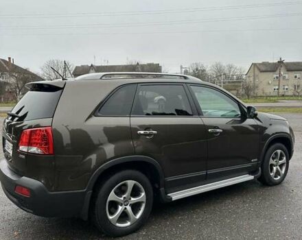 Коричневий Кіа Соренто, об'ємом двигуна 2.2 л та пробігом 300 тис. км за 12300 $, фото 5 на Automoto.ua