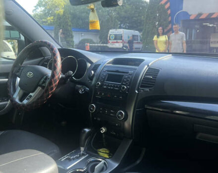 Коричневий Кіа Соренто, об'ємом двигуна 2 л та пробігом 171 тис. км за 13400 $, фото 11 на Automoto.ua