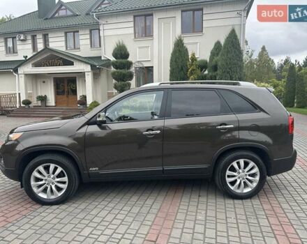 Коричневый Киа Соренто, объемом двигателя 2.2 л и пробегом 213 тыс. км за 15500 $, фото 4 на Automoto.ua