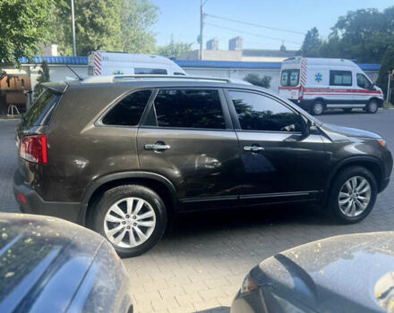 Коричневий Кіа Соренто, об'ємом двигуна 2 л та пробігом 171 тис. км за 13400 $, фото 5 на Automoto.ua